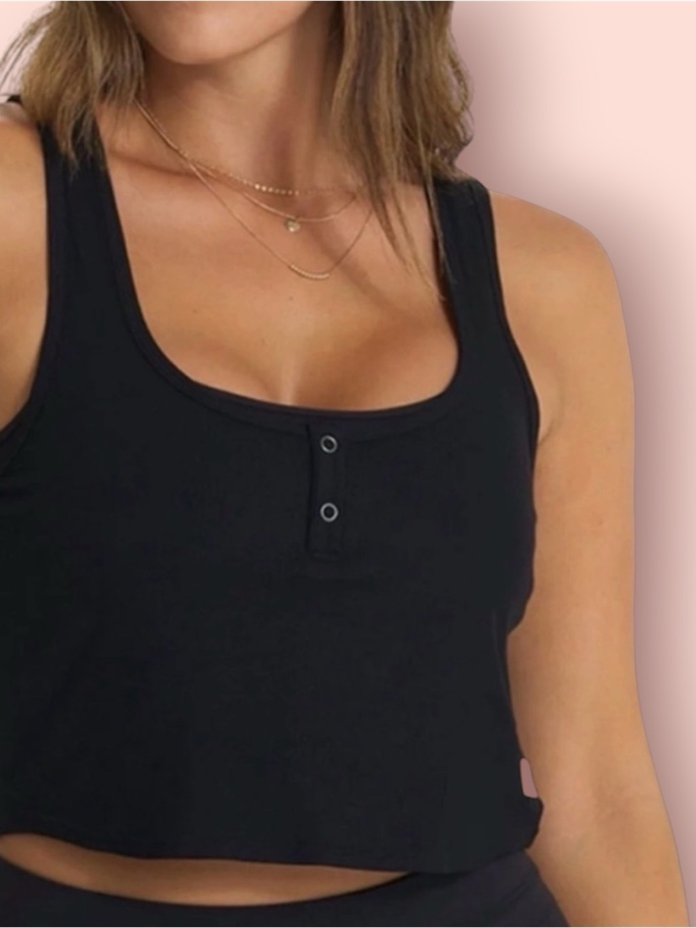 VUORI Black Cove Crop Top VW1019
